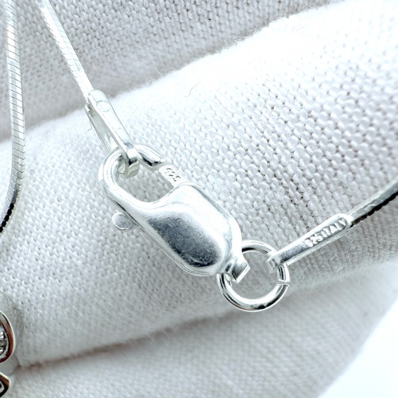 .925 Sterling Silver Cz Paw Print Necklace - Picture 9 of 16